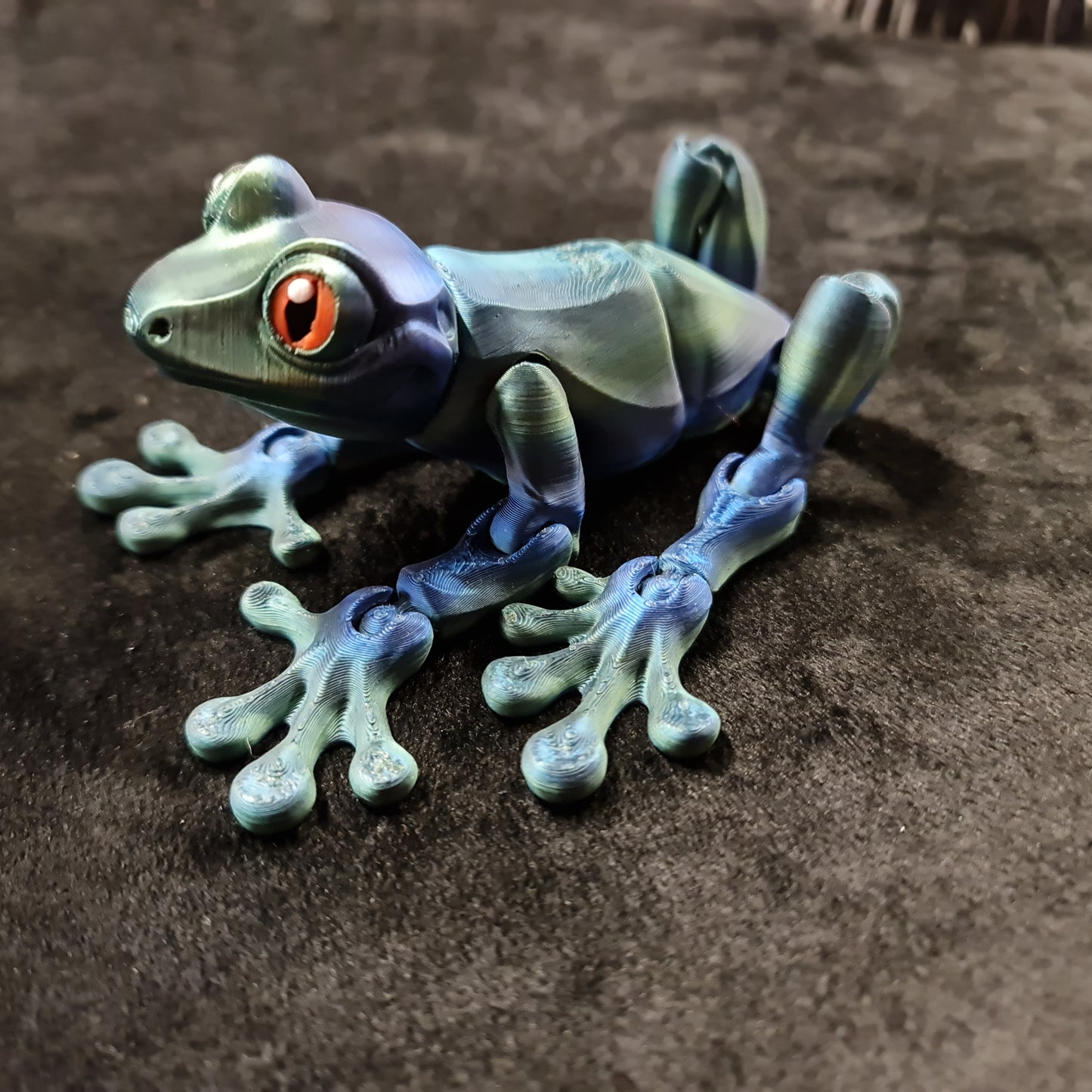 Articulating Frog